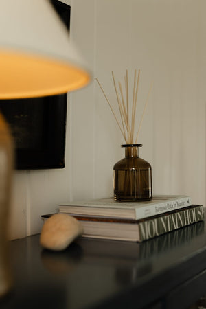 Forest Leather Reed Diffuser Archipelago Botanicals - image 3